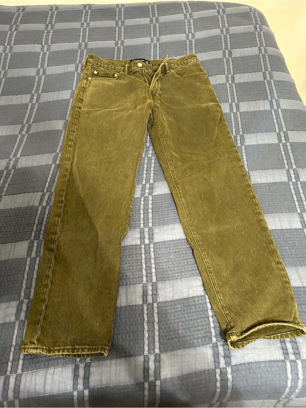Men's Jeans in Olive Green